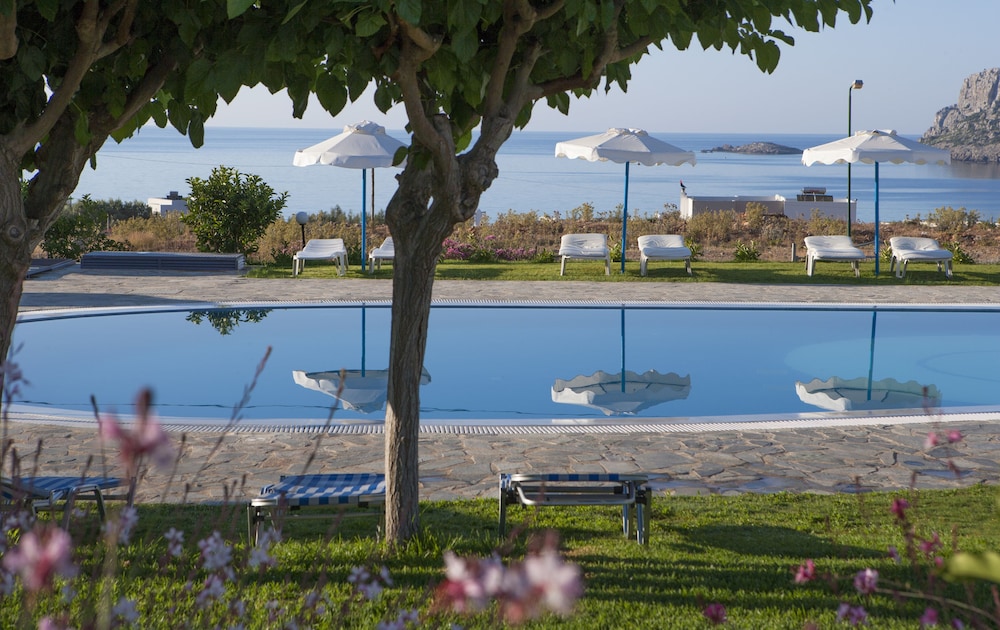 Lindos Sun Hotel 66/70
