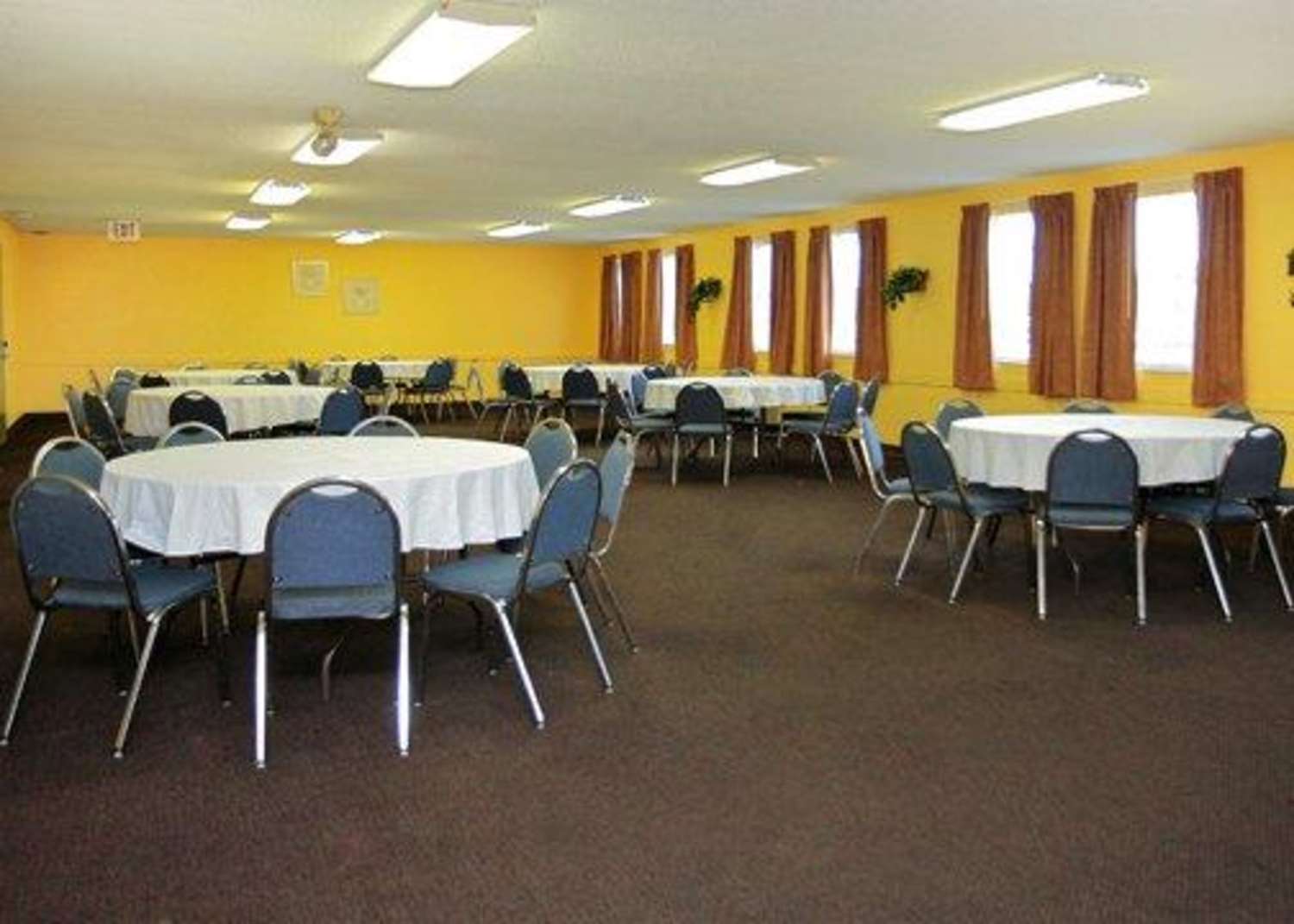 Econo Lodge Jacksonville South FL 21/22