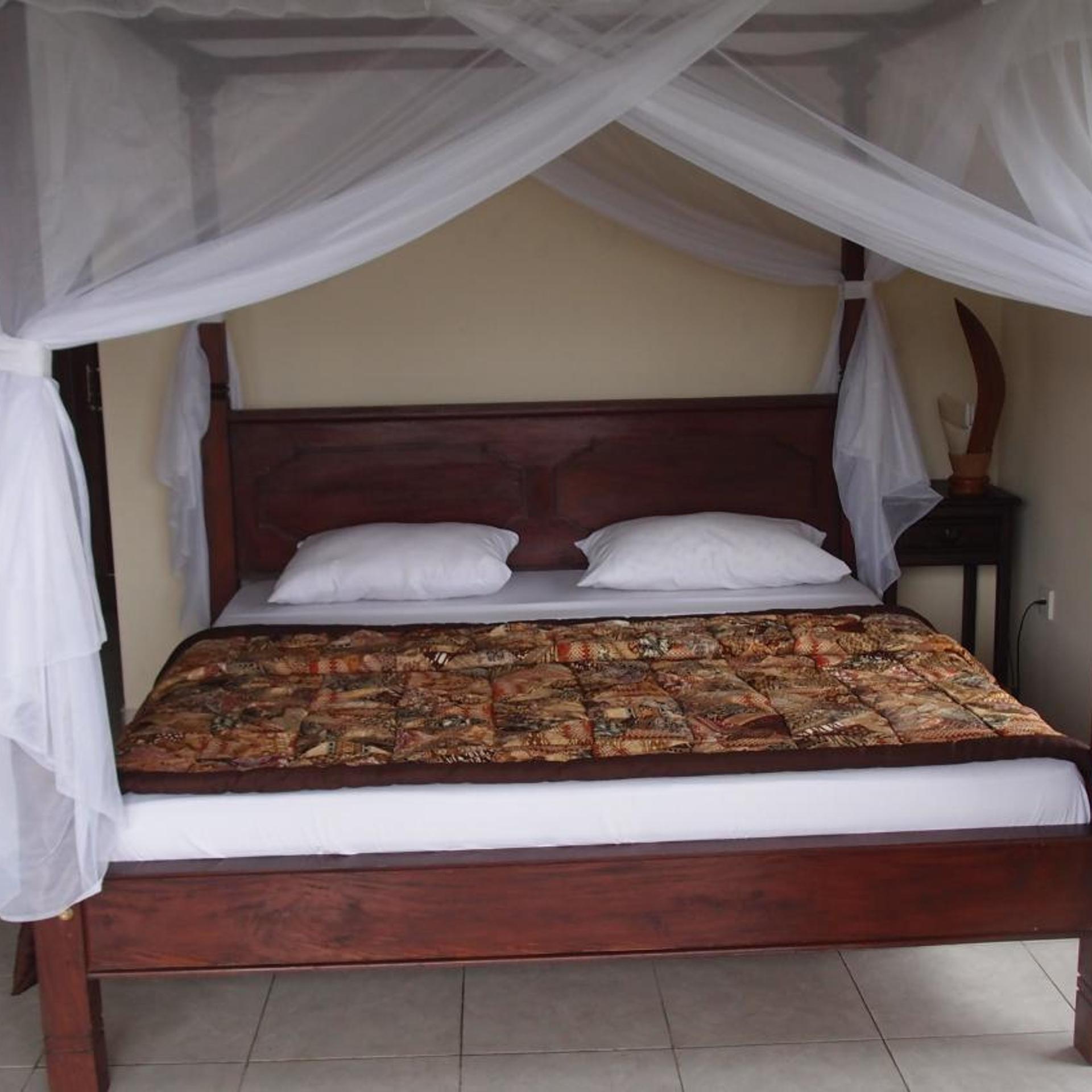 ROOM, DOUBLE BED, POOL VIEW