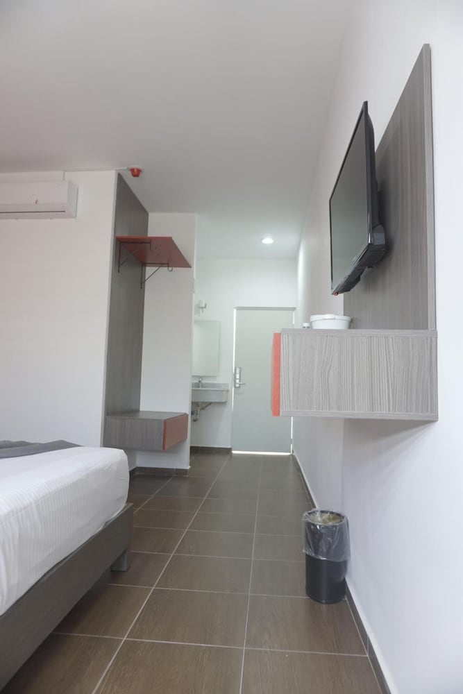 Alo Select Mazatlan 18/38