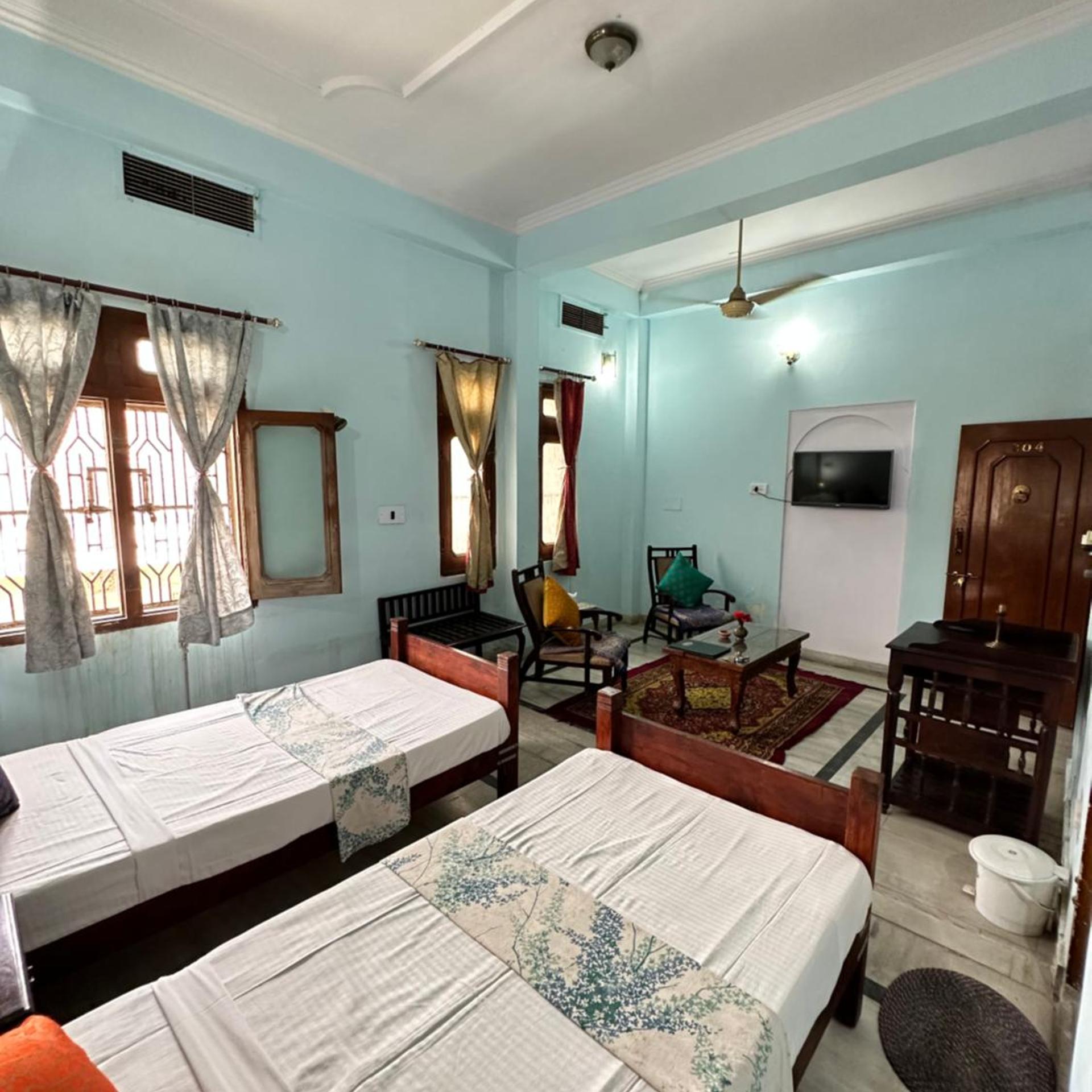 Rawla Mrignayani Palace 16/67
