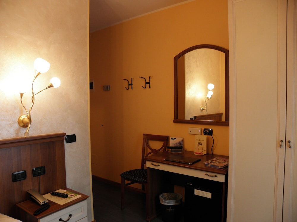 Hotel Bernina 38/43