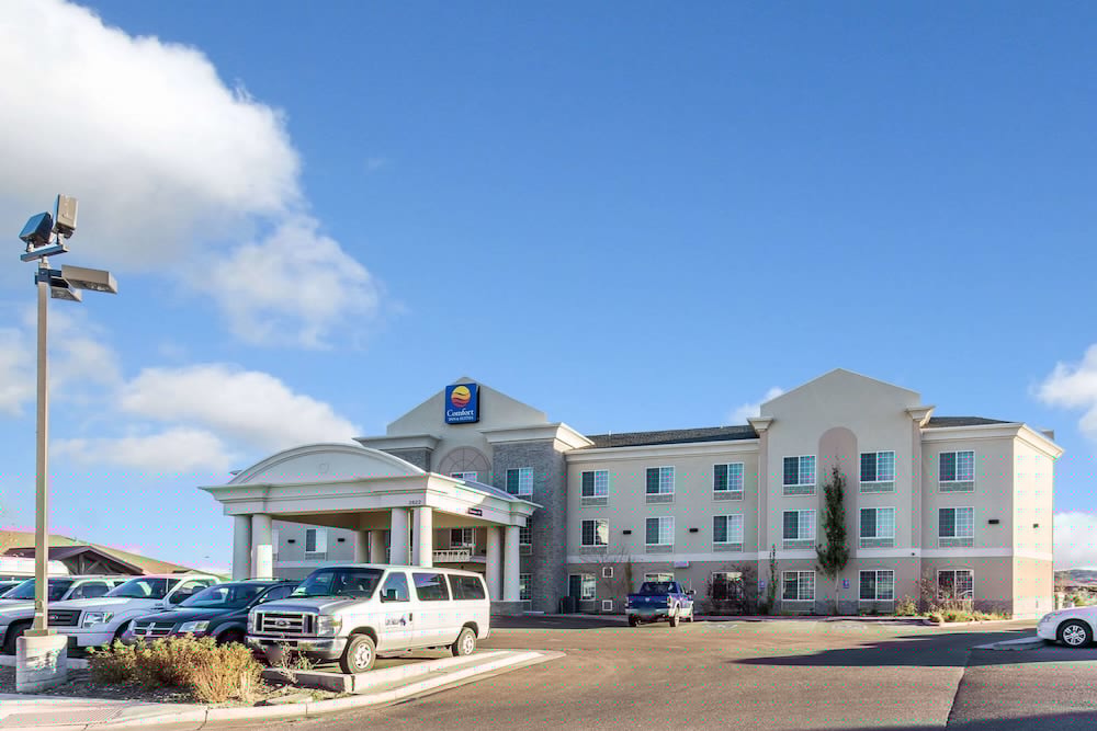 Comfort Inn & Suites Rock Springs-Green River, WY 3/39