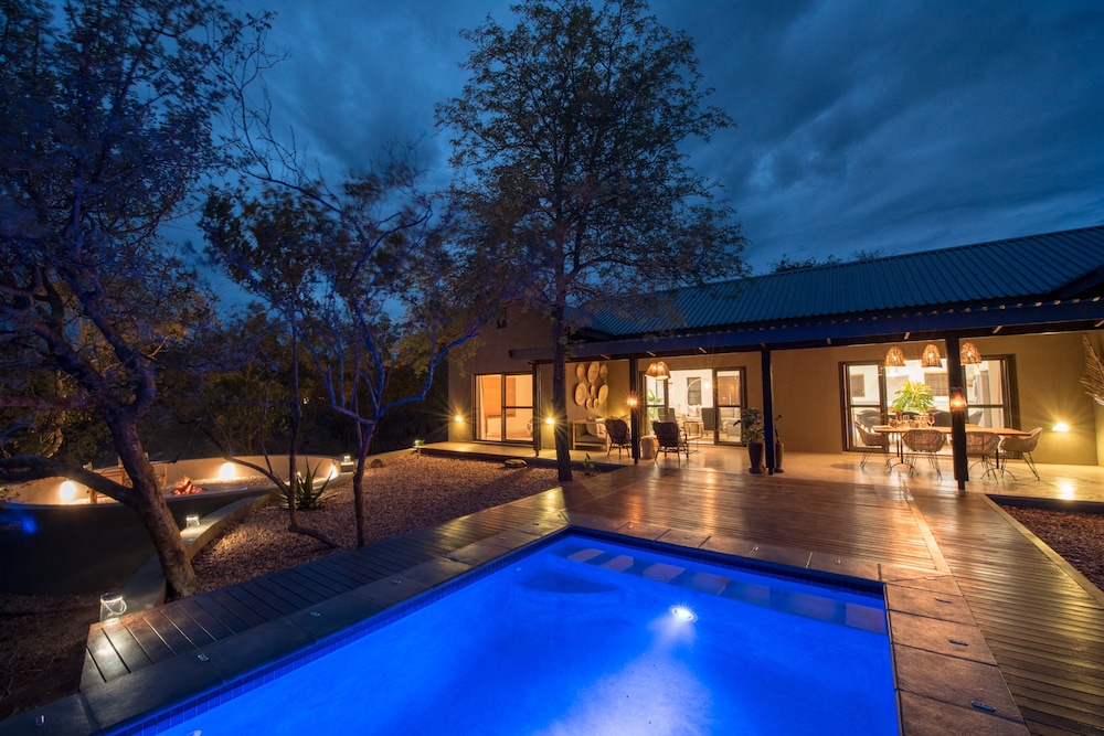 Bushwillow Private Villa [VR] 9/28