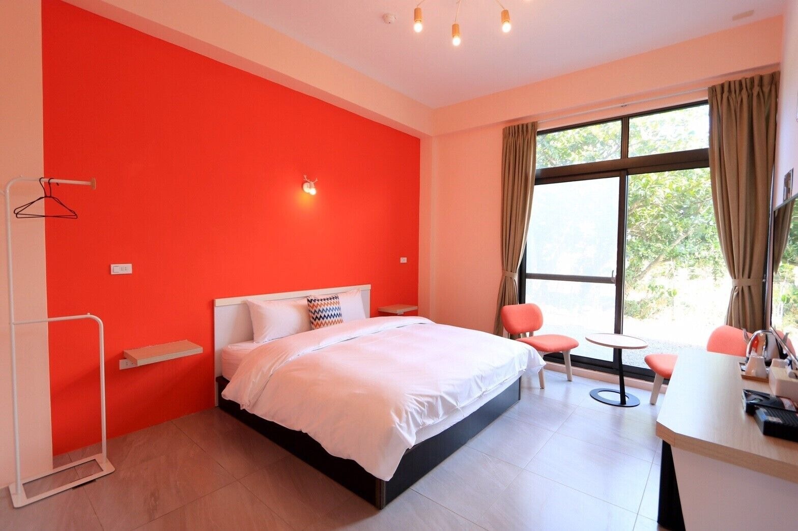 BASIC, DOUBLE BED