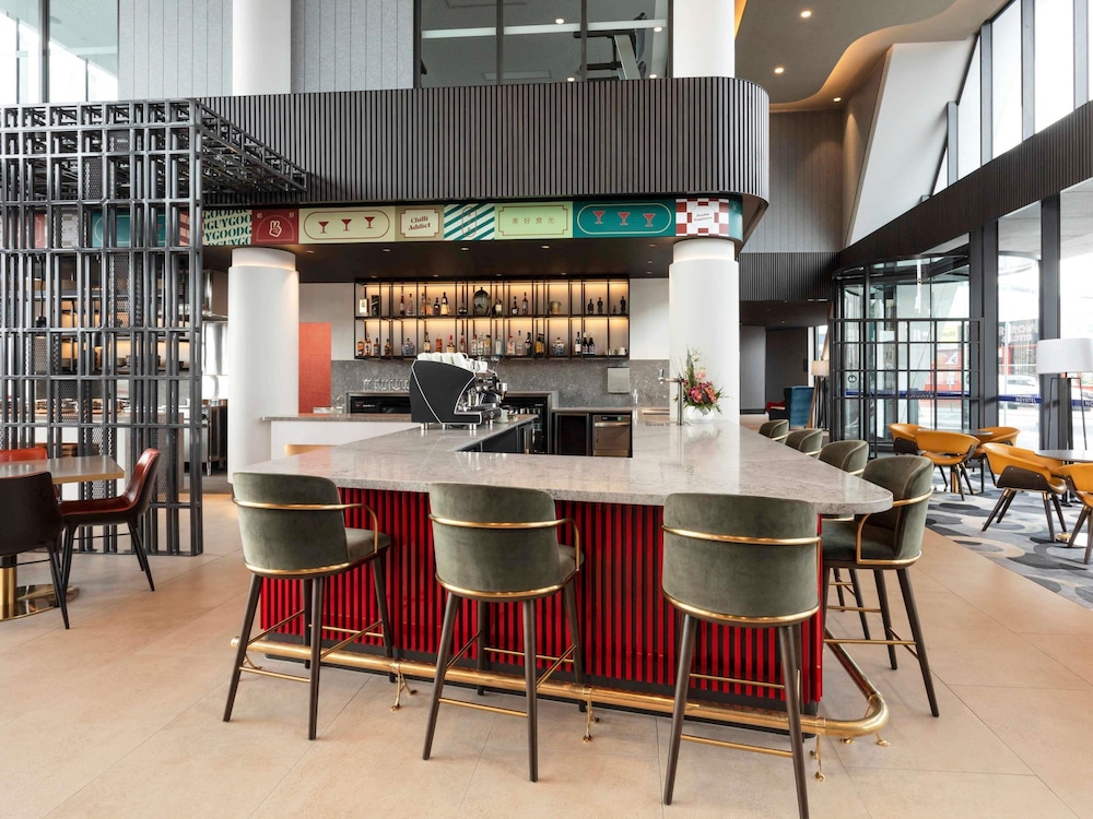 Novotel Devonport 34/50