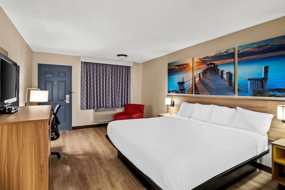 Days Inn by Wyndham Whitmore Lake 22/64