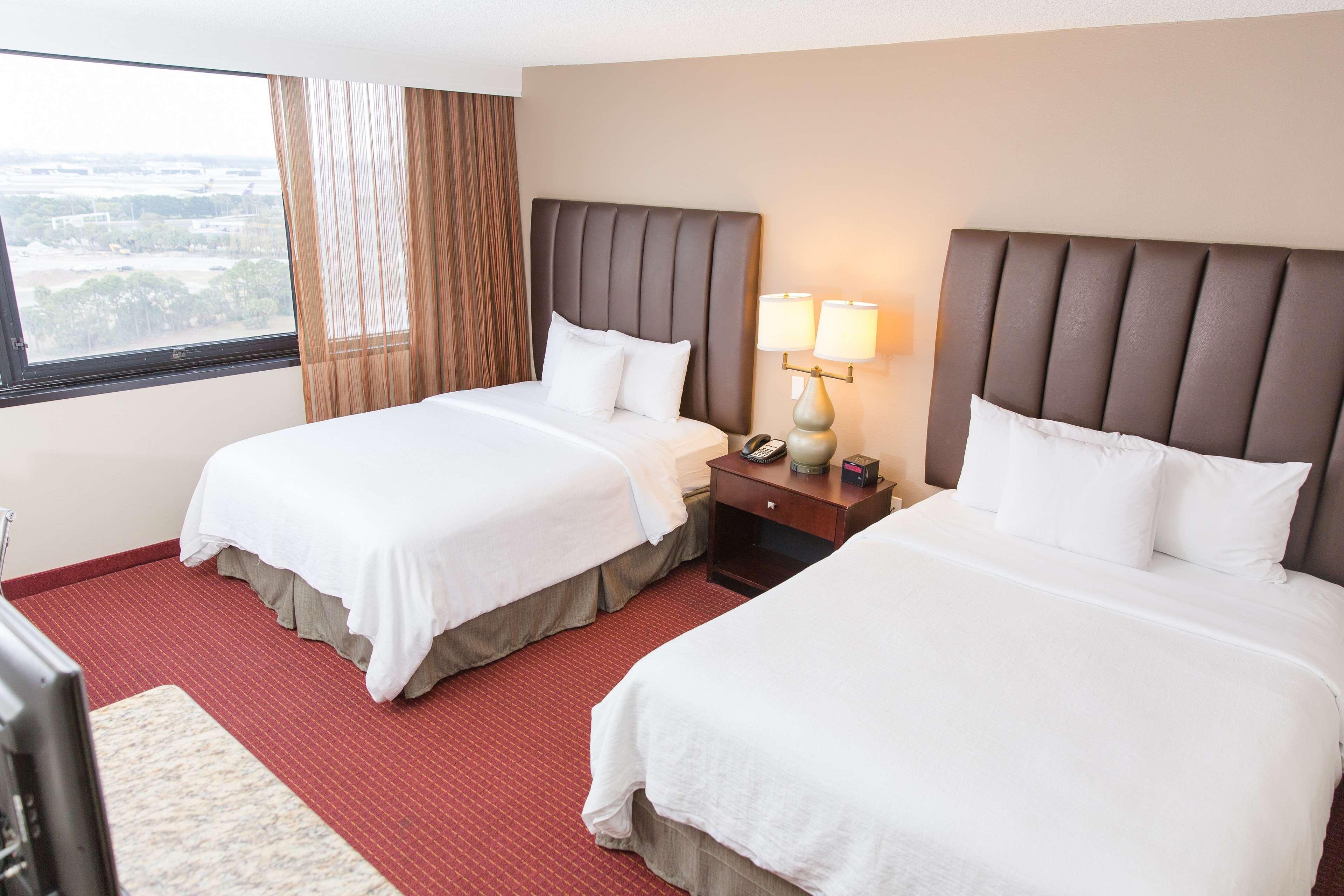 1 Bedroom, 2 Queen Beds