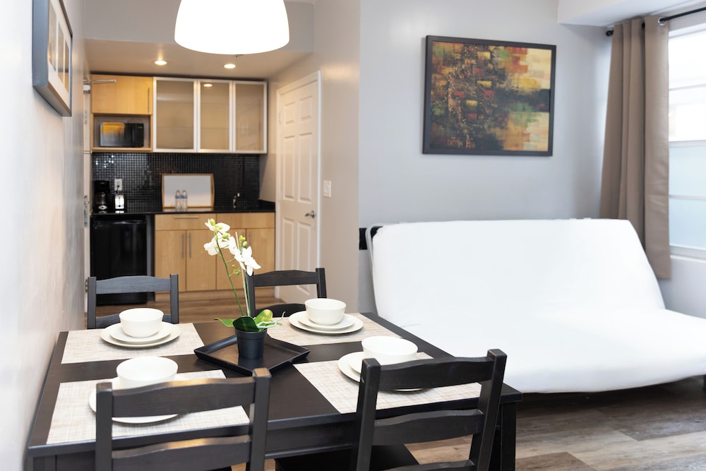 Ocean Reef Suites 14/62