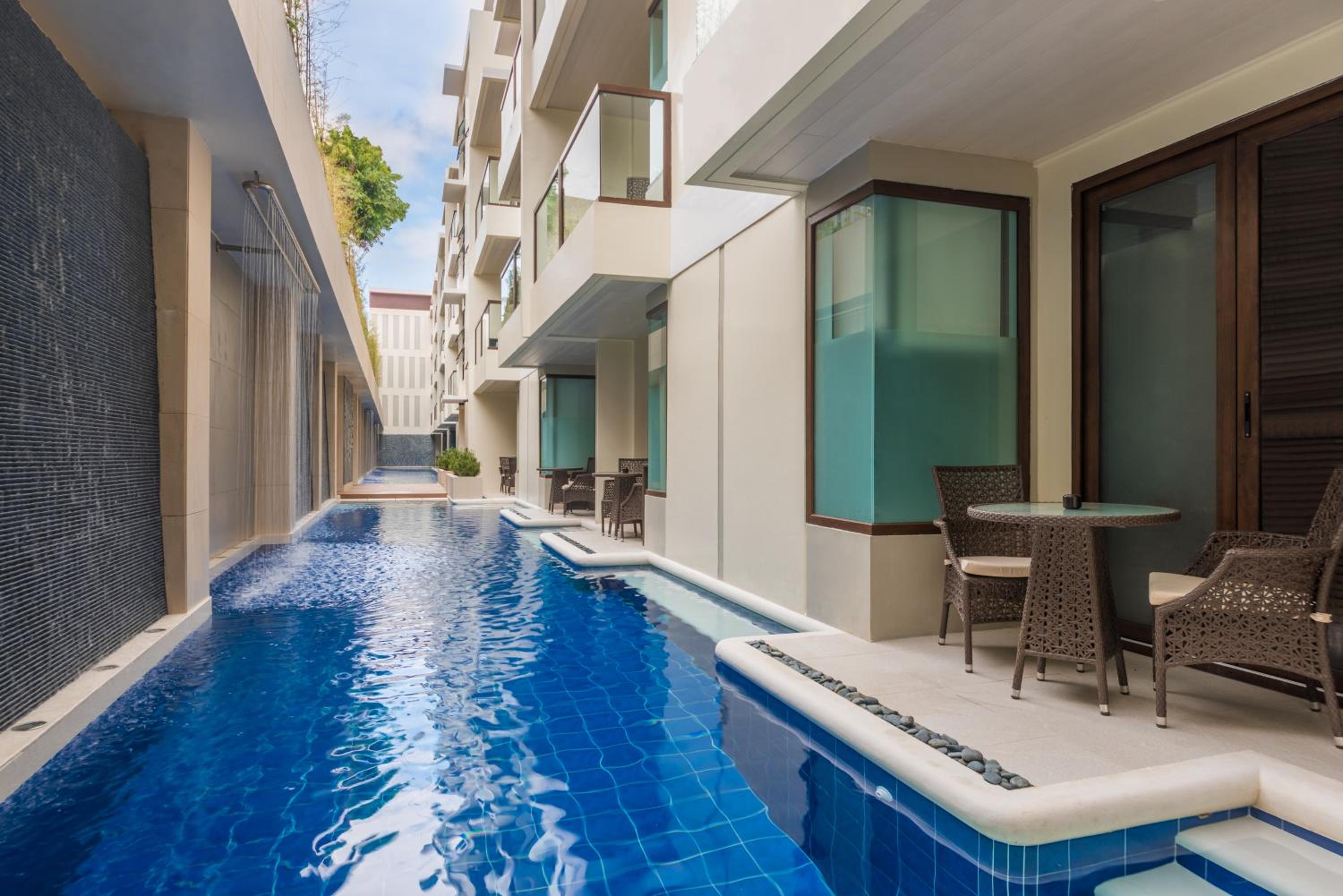 Henann Prime Beach Resort in BORACAY