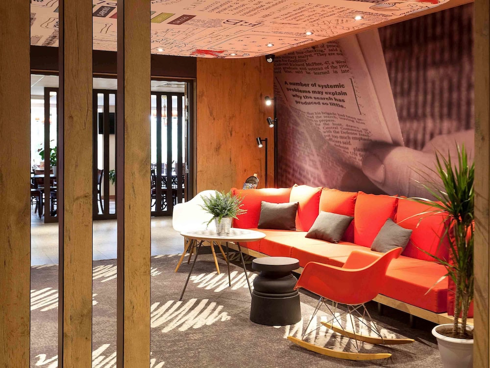 IBIS CHERBOURG LA GLACERIE 40/77