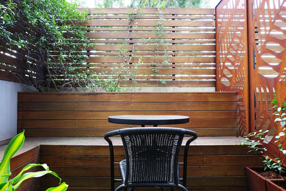 Crown Hotel Surry Hills 5/58