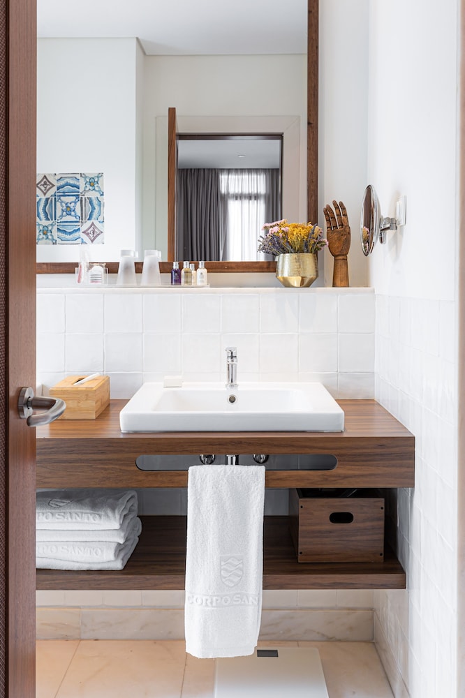 Corpo Santo Lisbon Historical Hotel 57/63
