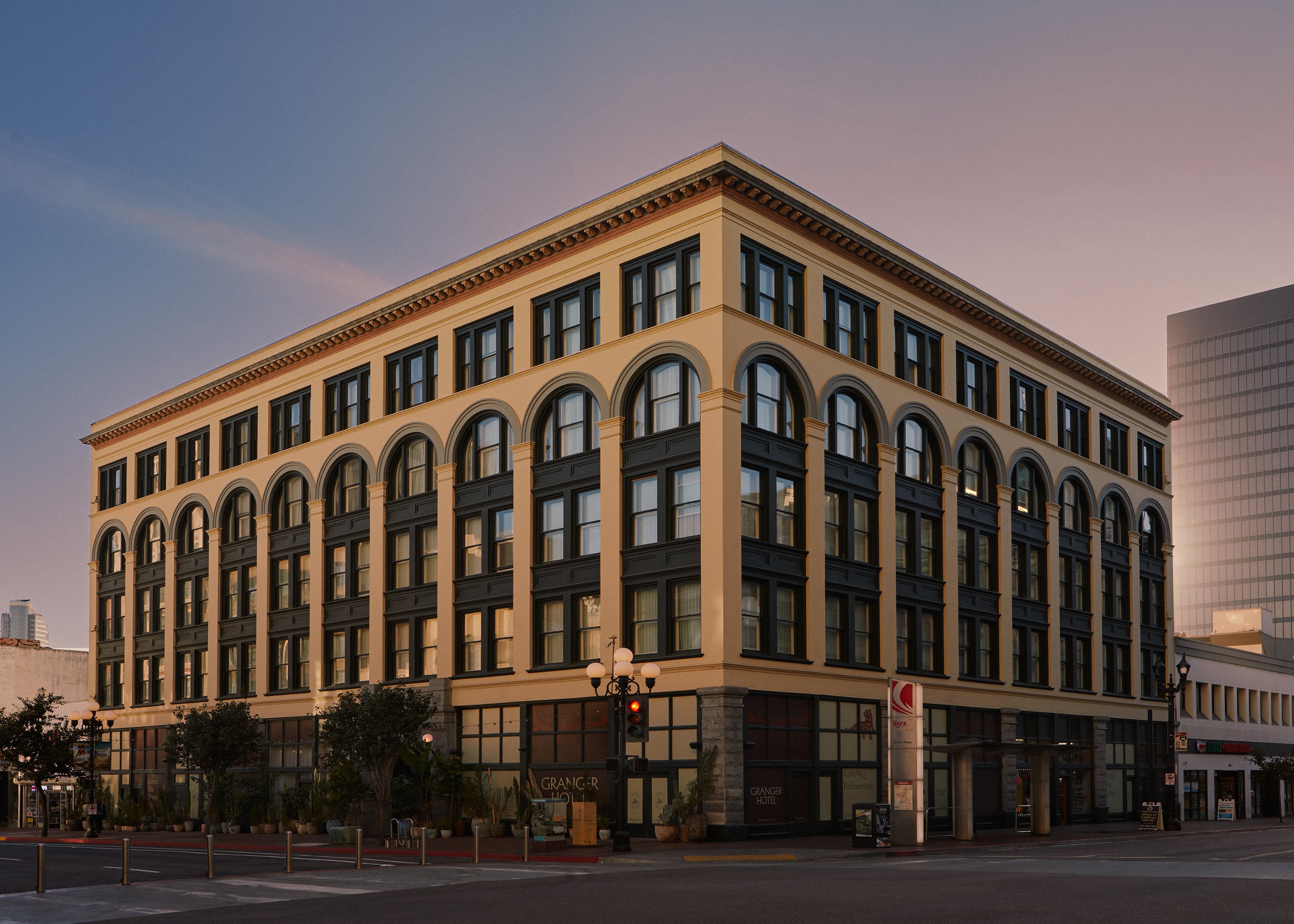 Granger Hotel Gaslamp Quarter, a Member of Marriott Design Hotels 2/25