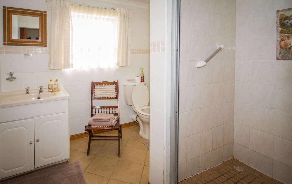 Homestead B & B 28/50
