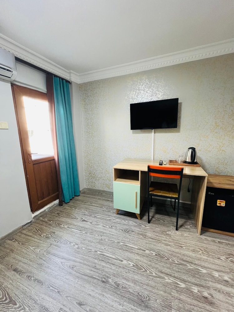 Taksim Dora Hotel & Suites 17/21