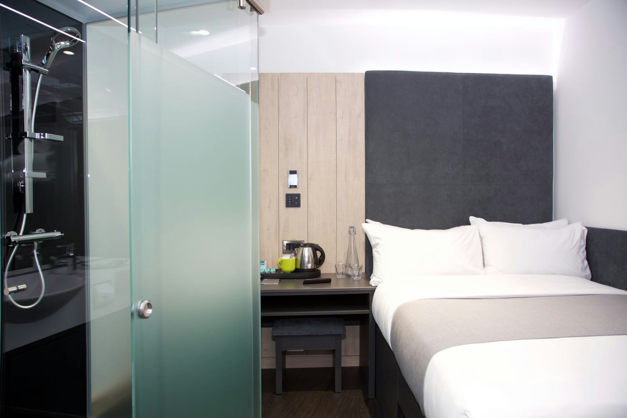 The Z Hotel Bath 14/25