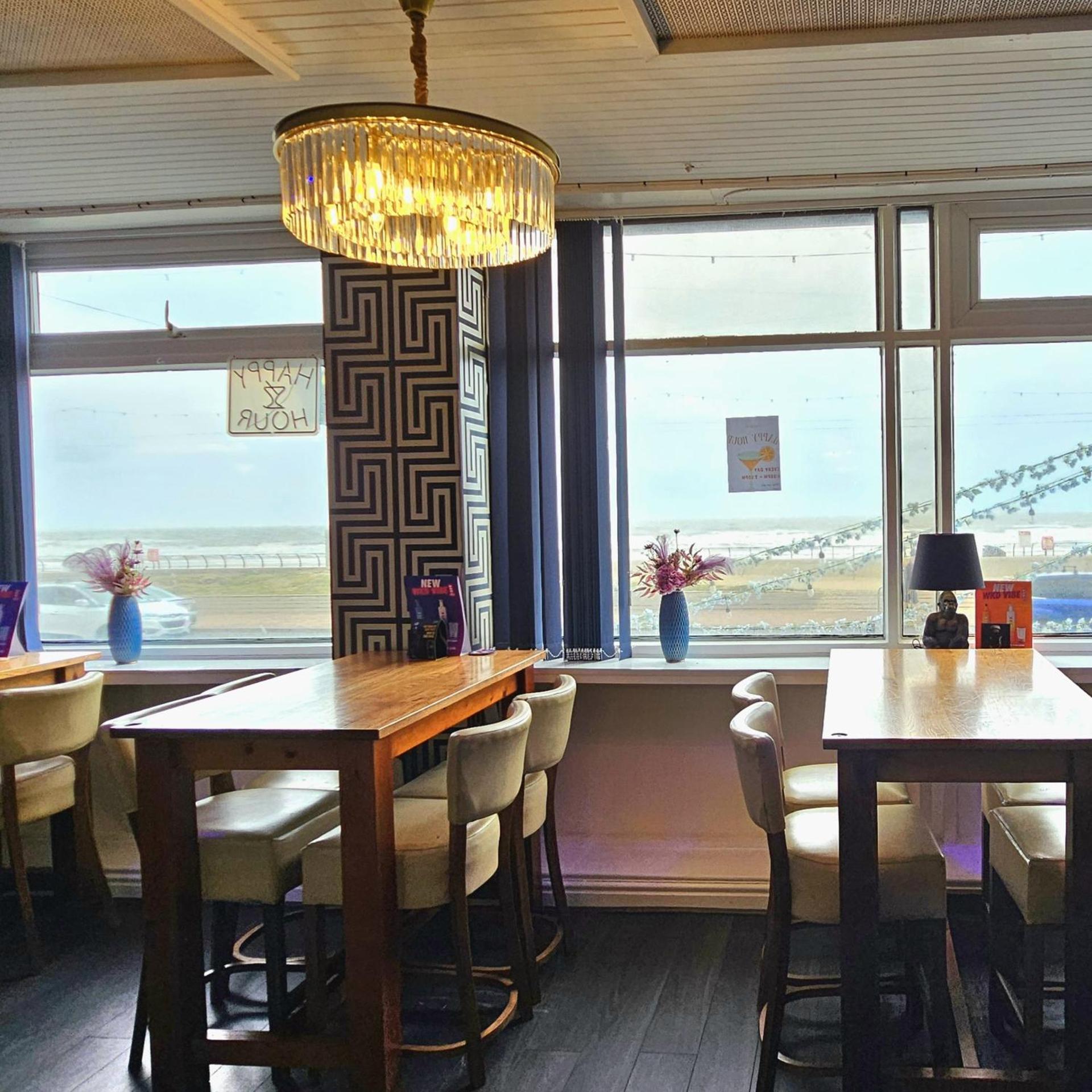 Sapphire hotel blackpool promenade 15/16