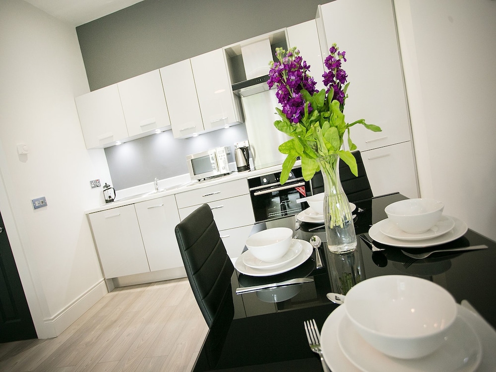 Queens Quarter Apartment 24/41