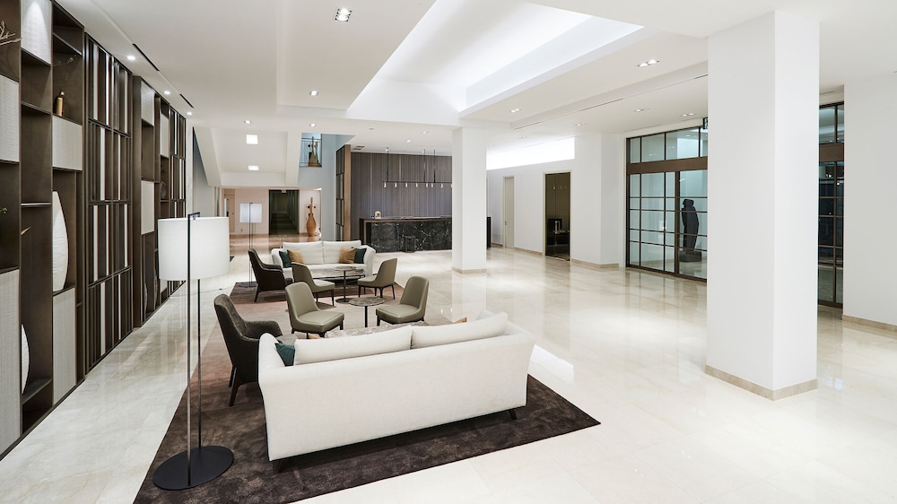 The Suites Hotel Jeju 51/73