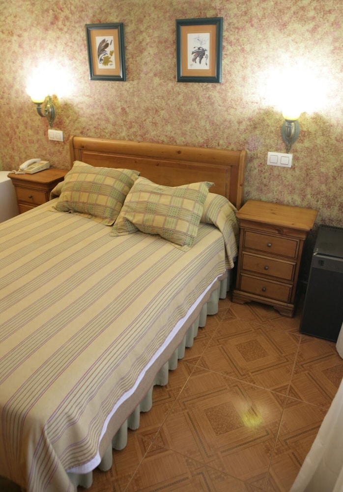 Hotel Azpiazu 21/34