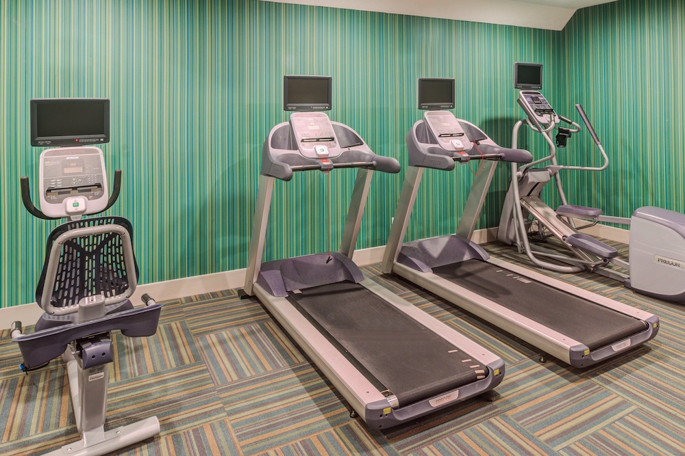 HOLIDAY INN EXPRESS NEWBERG - WINE COUNTRY 32/60