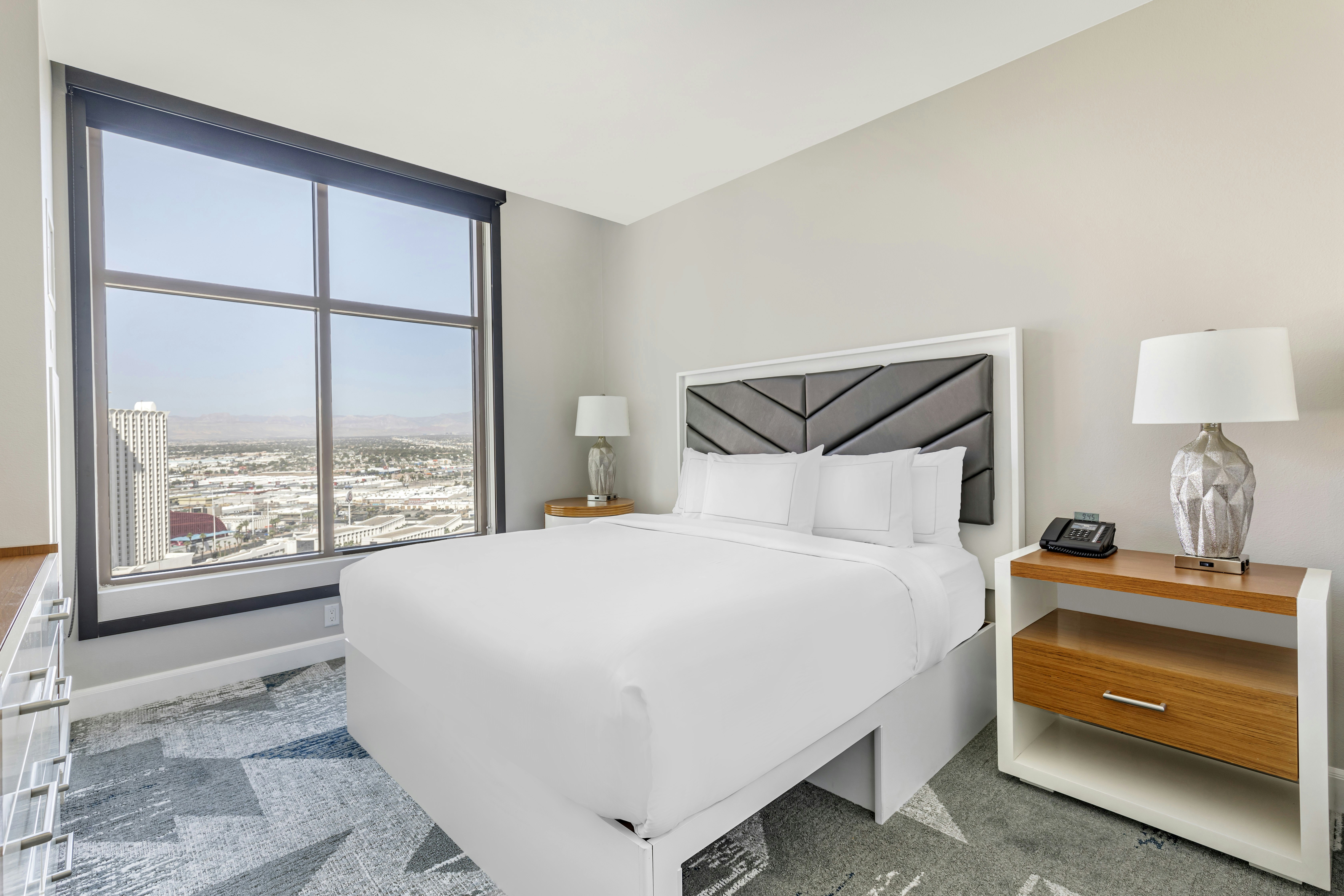 Hilton Grand Vacations Club on the Las Vegas Strip 7/39