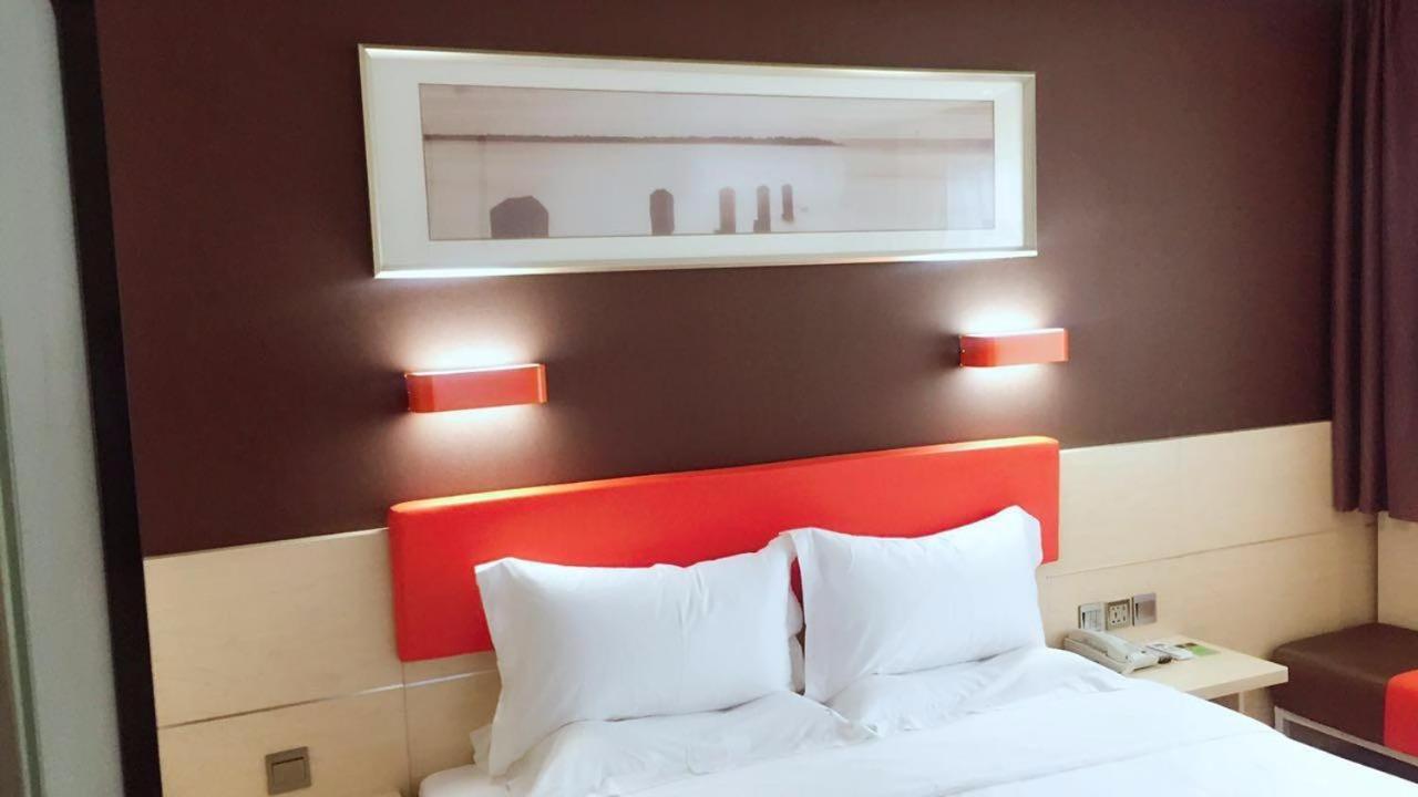 7 Days Premium (Shenzhen Songgang Yanchuan) 25/41