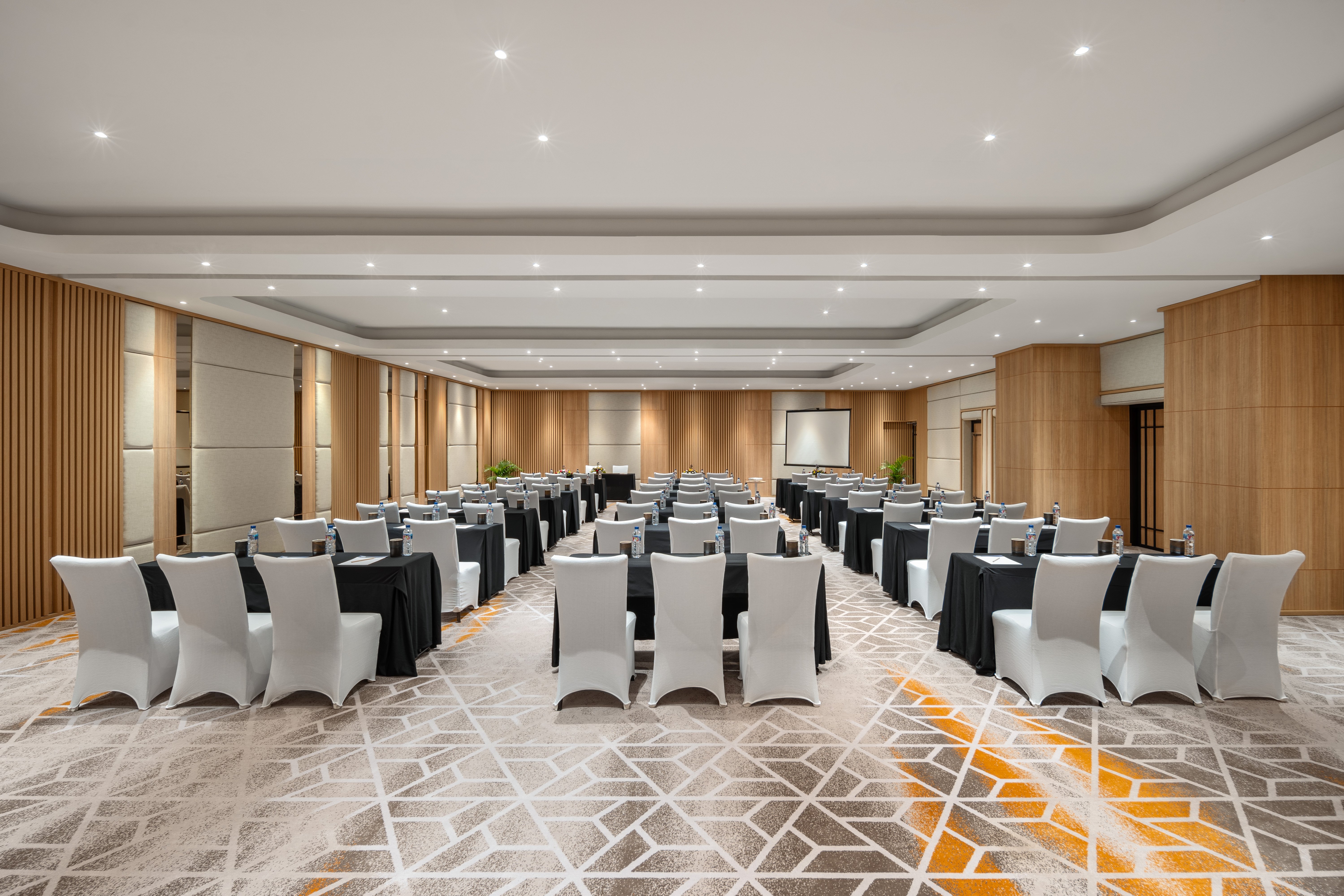 Holiday Inn Express Bali Sunset Road 14/19