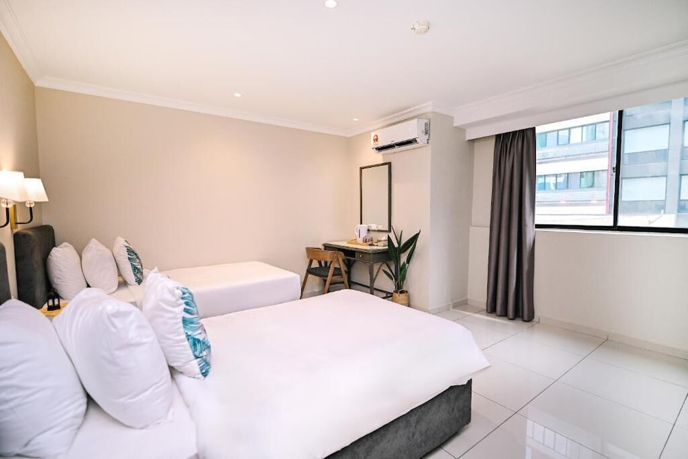 Kingston Hotel 6 at Changkat Bukit Bintang 16/61