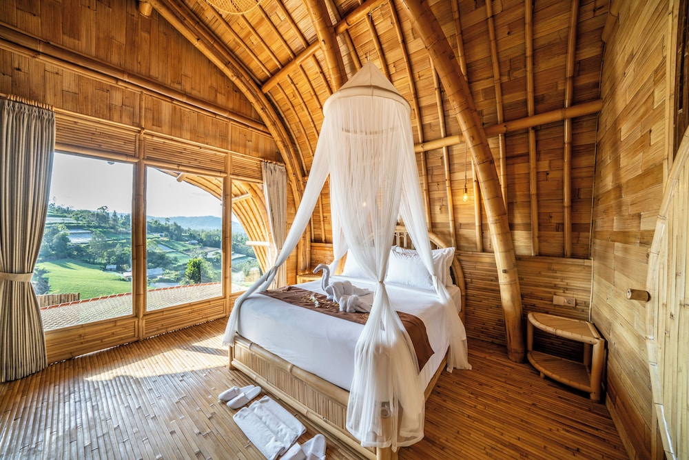 The Dewi Eco Bamboo Villa 24/58