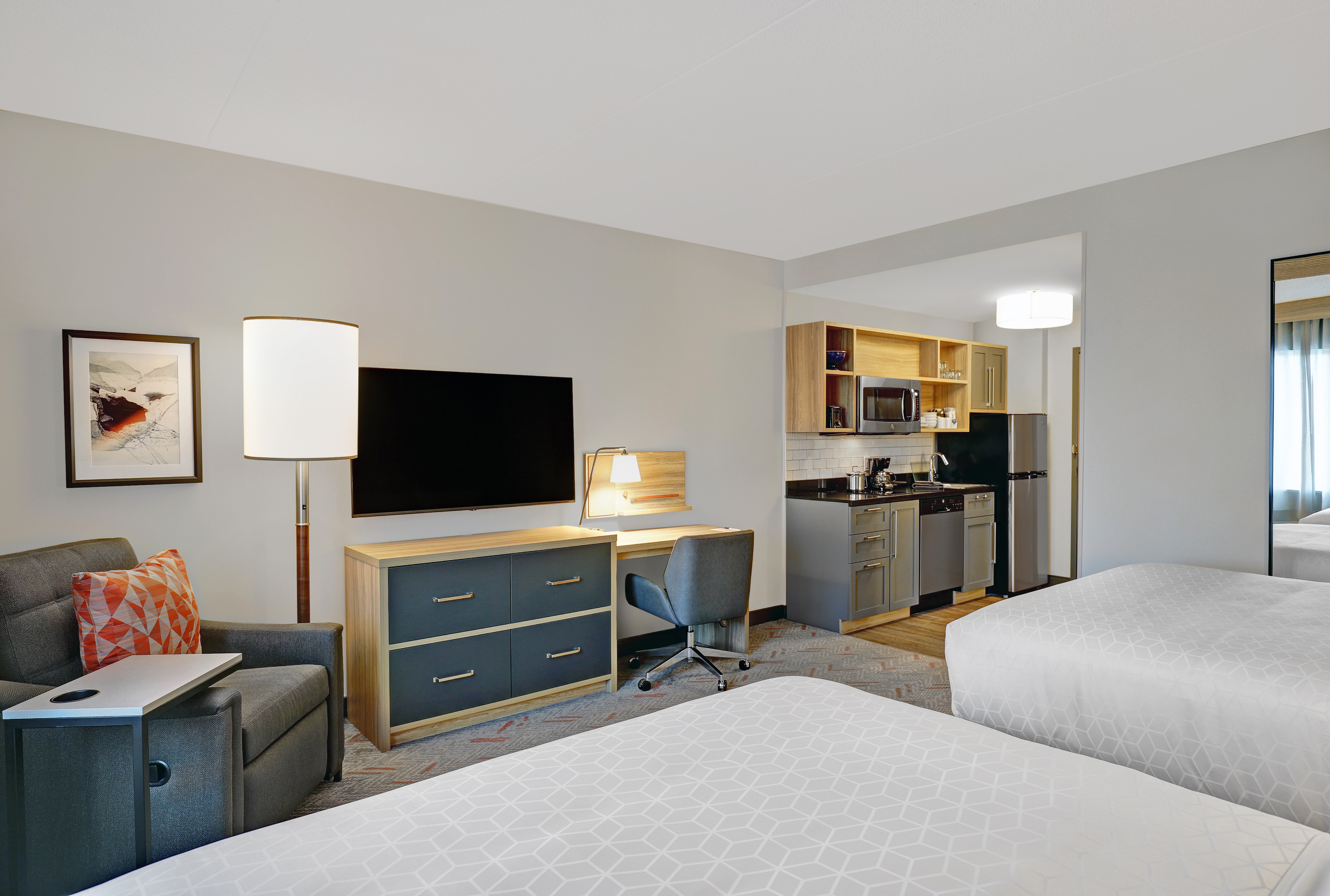 Candlewood Suites Kingston West 35/62