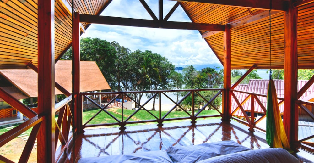 Phayamas Private Beach Resort 29/59