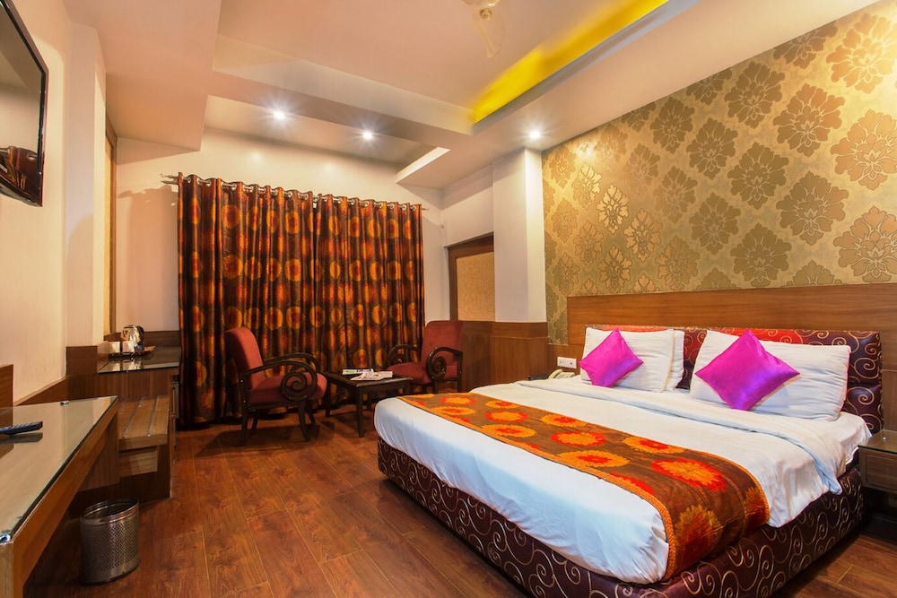 Hotel Subash International 15/50