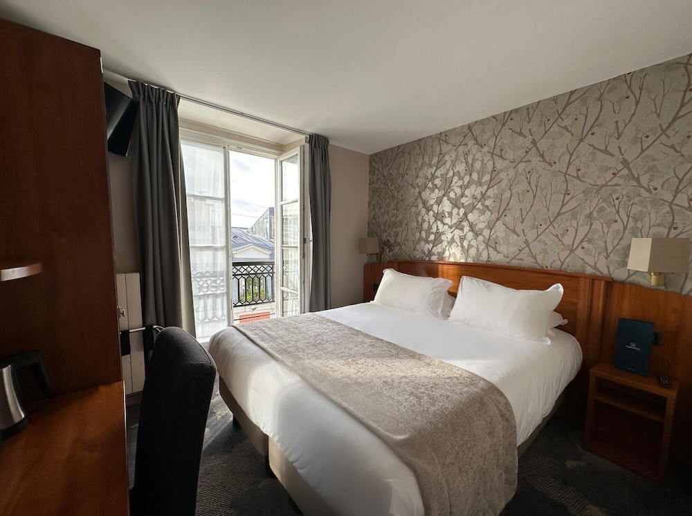 TIMHOTEL MONTMARTRE 12/57