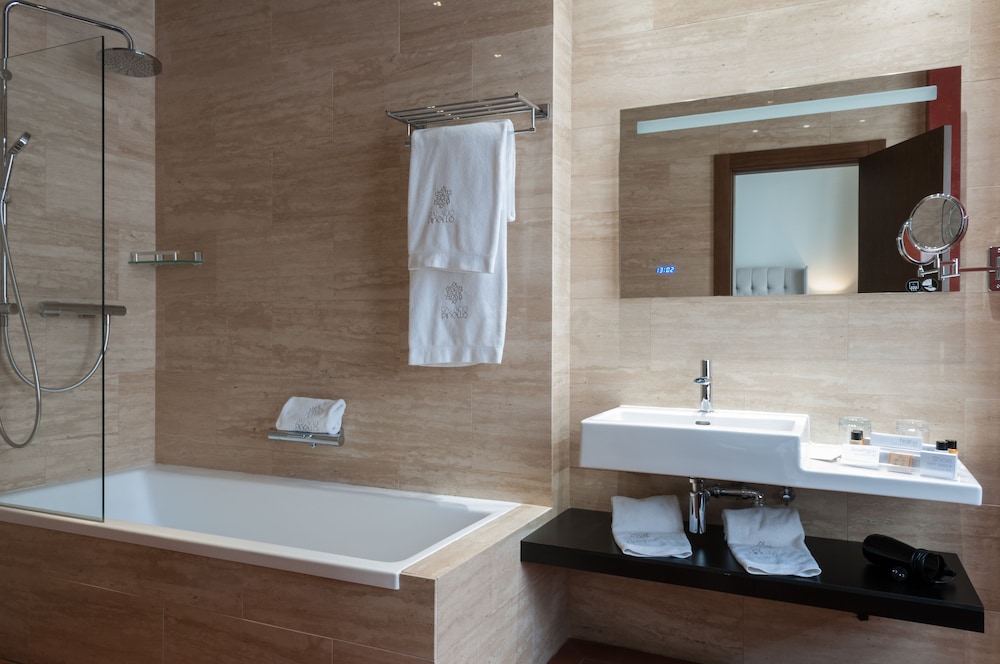 Hotel Boutique Palacio Pinello 72/73