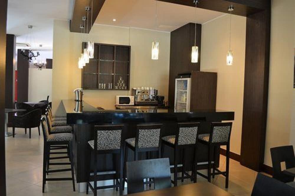 Hotel Jardy 45/56