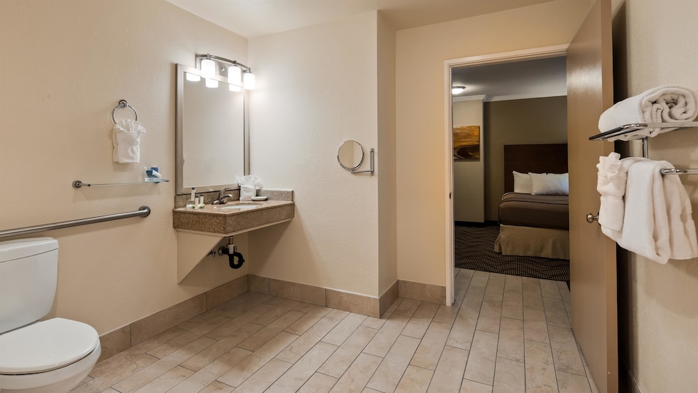 Best Western John Muir Inn 15/43