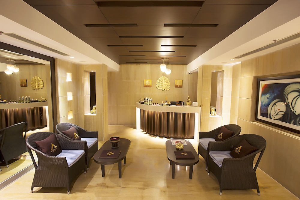 Golden Tulip Chandigarh Panchkula 19/29