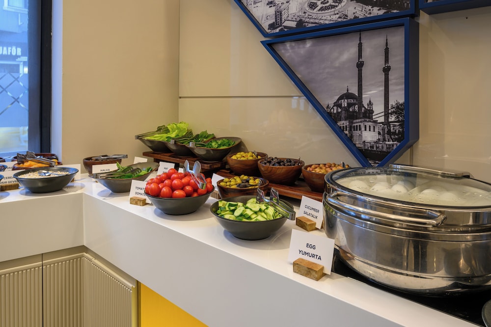 Four Points Flex by Sheraton Istanbul Taksim Square 32/54