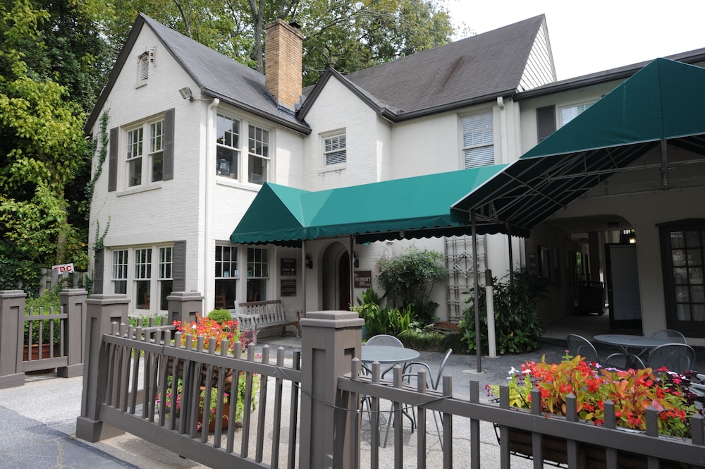 University Inn At Emory 5/34