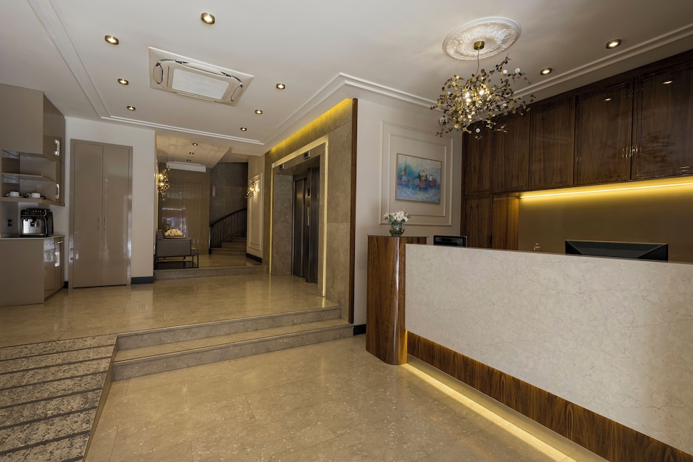 Tunel Residence Hotel 9/71