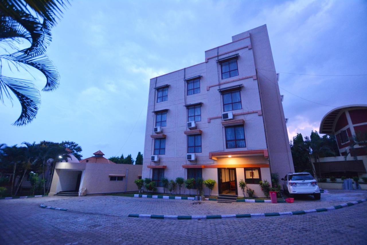 GRAND MAURYA RESORT 2/34