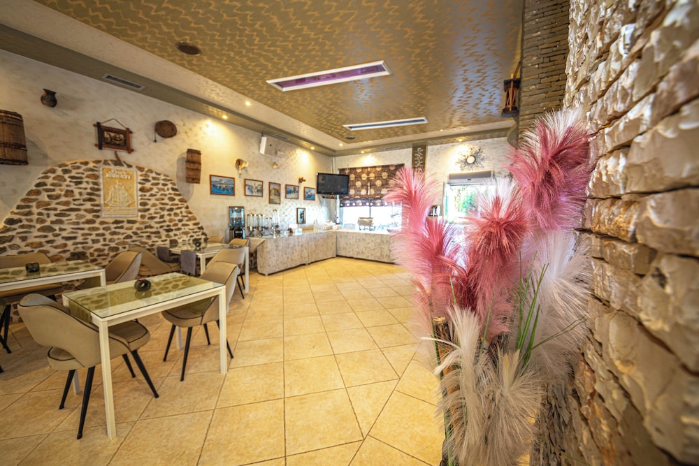 Hotel Murati 44/62
