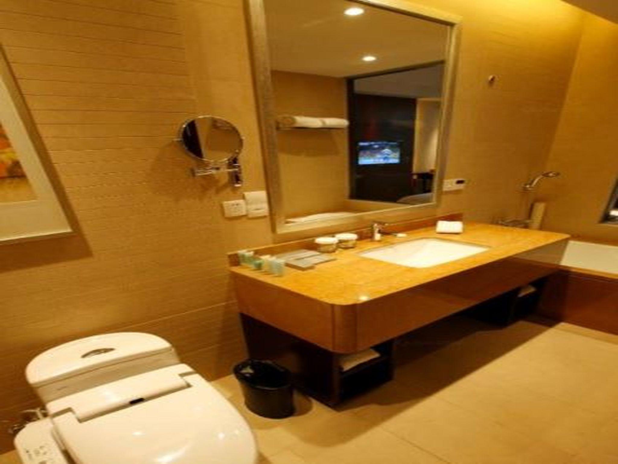 Suzhou Qingshan Hotel 30/30