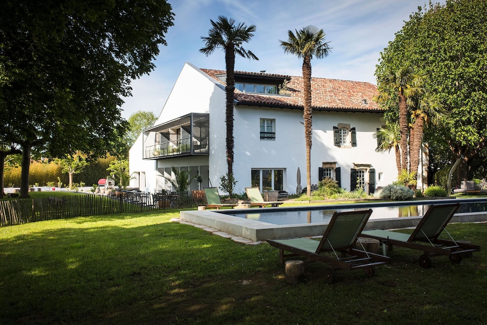 L'auberge Basque 1/53