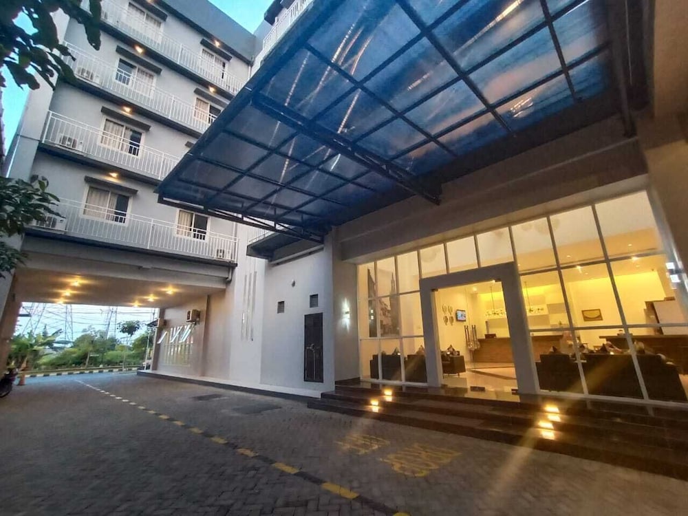 De La Charis Hotel by Waringin Hospitality 51/55