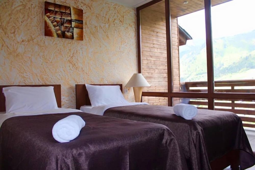 Hotel Banguriani 6/20