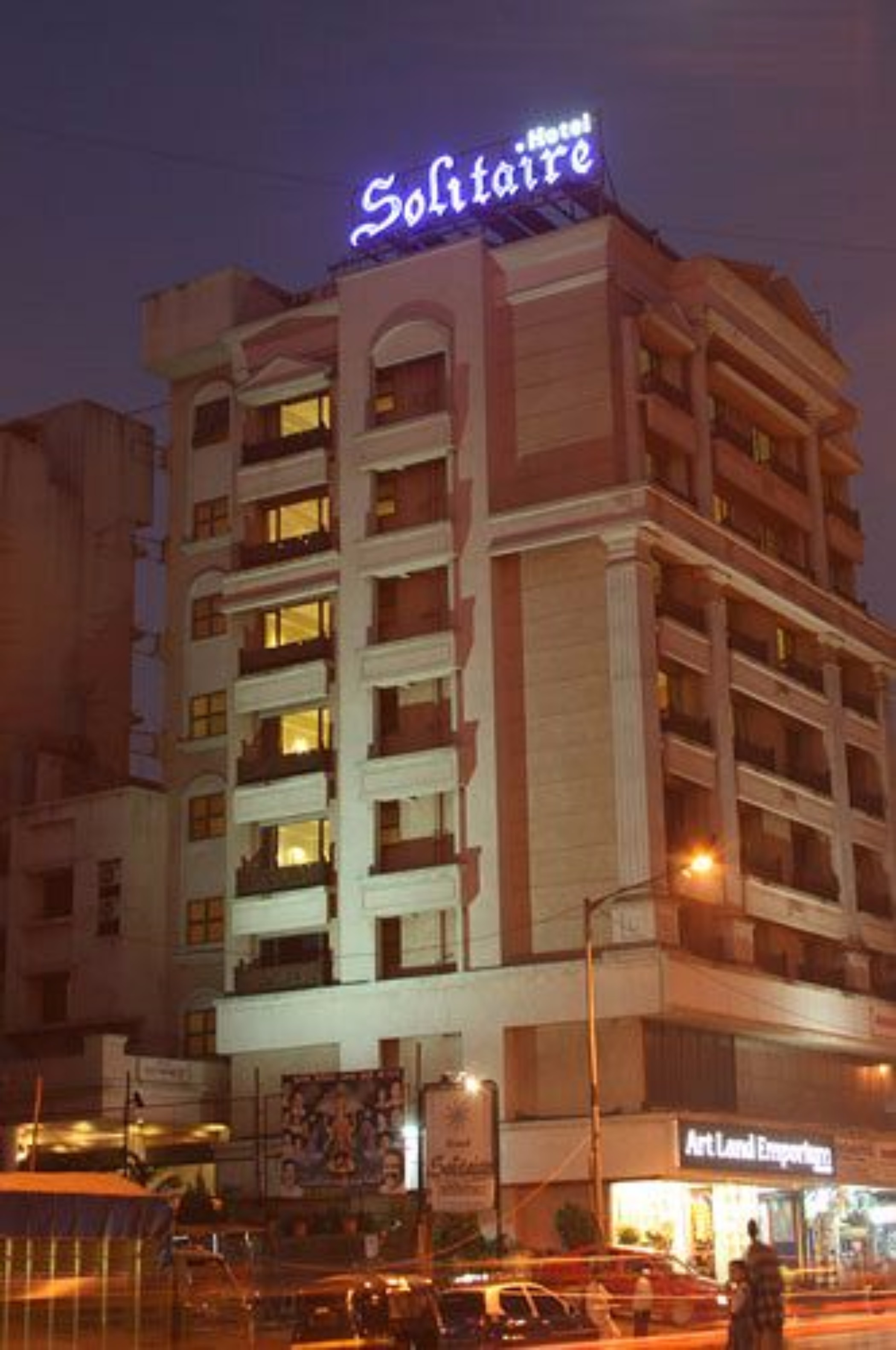Hotel Solitaires 1/19