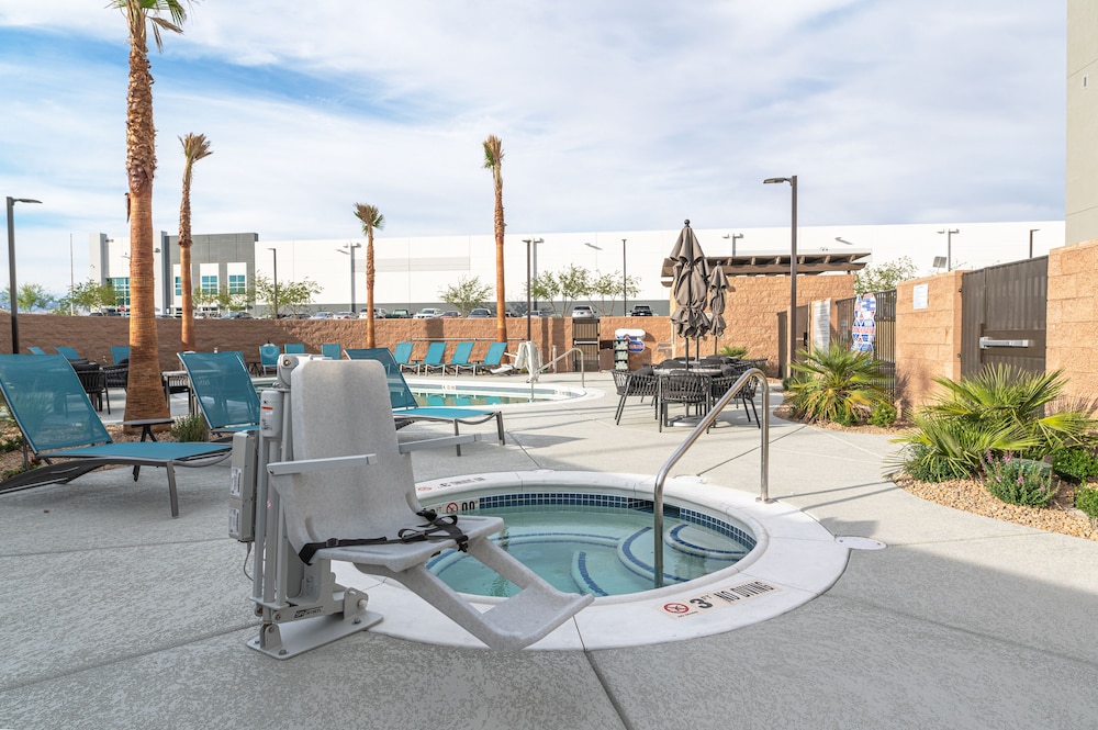 TownePlace Suites by Marriott Las Vegas North I-15 22/47